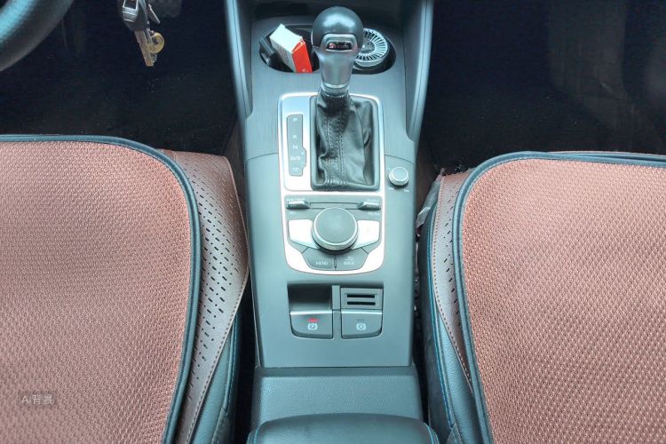 Audi A3 2017 immagine di auto #16