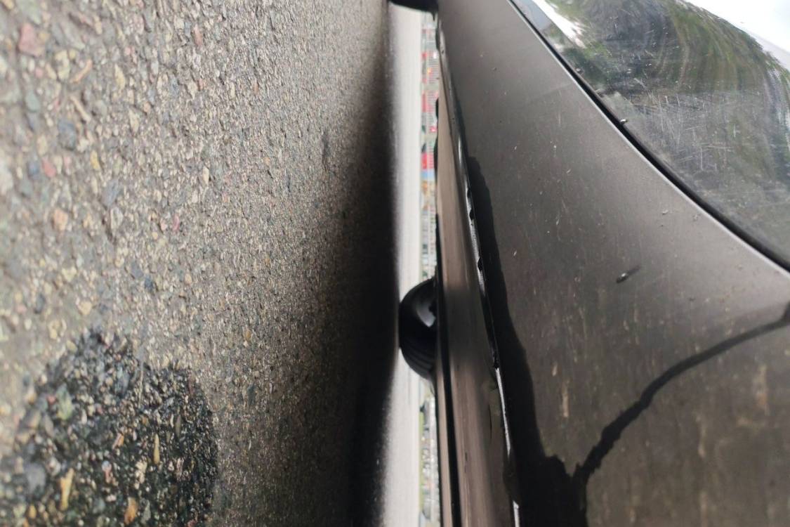 Tesla Model Y 2024 car image #15