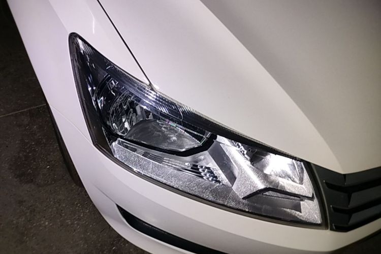 Volkswagen Santana 2016 car image #8
