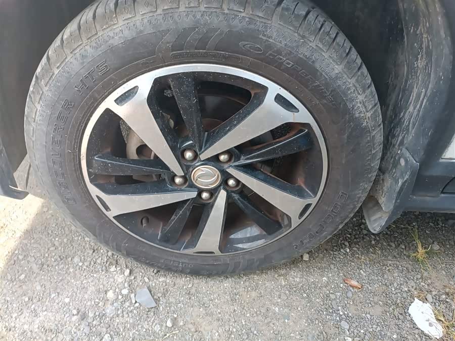 Forthing T5 2019 immagine di auto #31