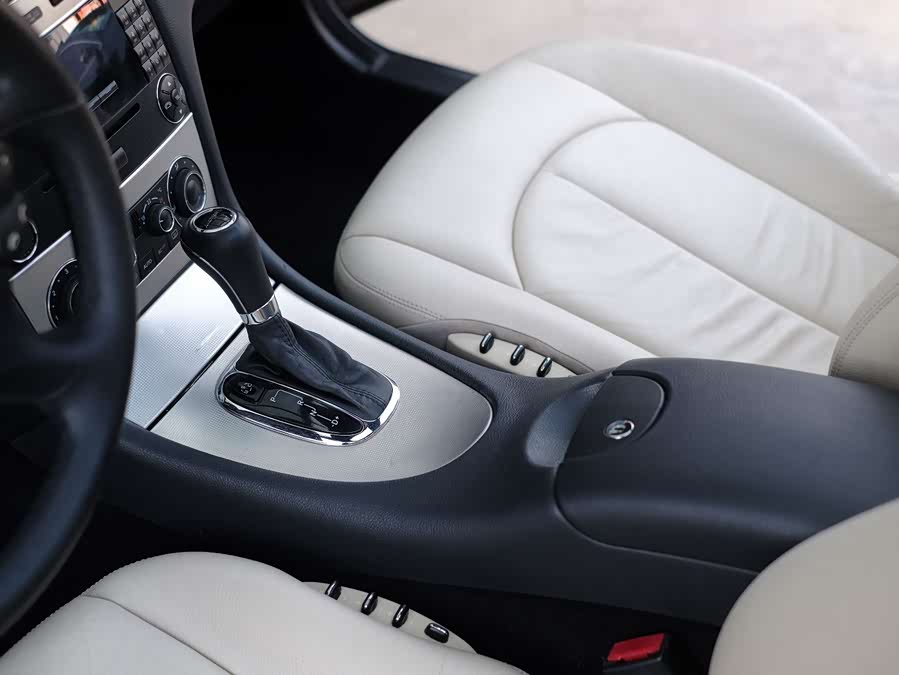 Mercedes-Benz CLK Class 2008 #31 Mercedes-Benz CLK Class 2008 immagine di auto #31