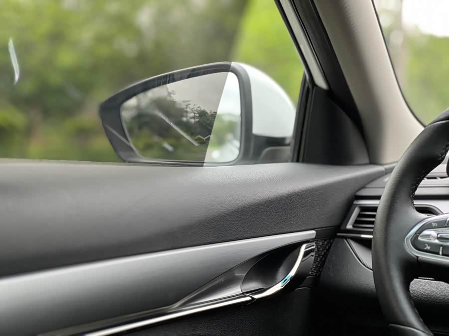 GEELY Binray 2020 car image #31