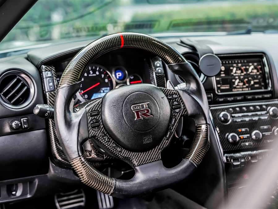 日产 日产GT-R 2012 汽车图片 #31