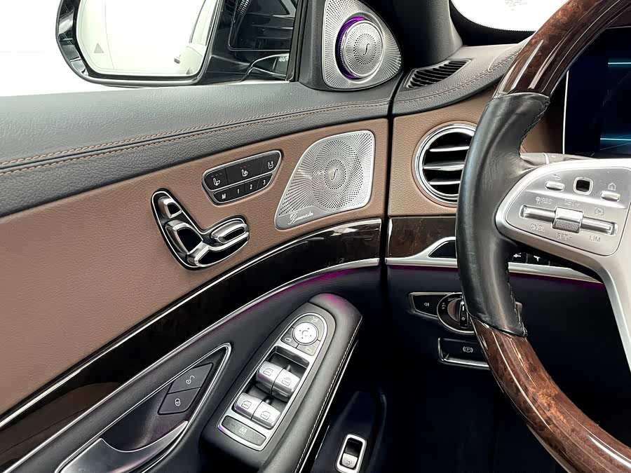 Mercedes-Benz Maybach S Class 2018 #31 Mercedes-Benz Maybach S Class 2018 image de voiture #31