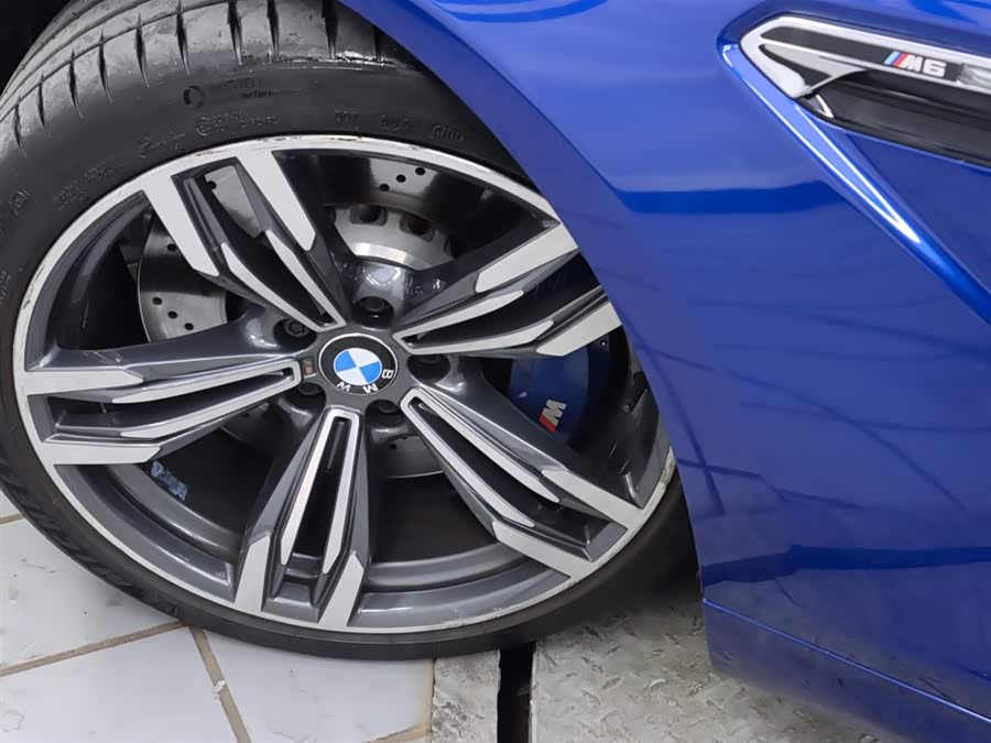 BMW M6 2015 изображение автомобиля #31