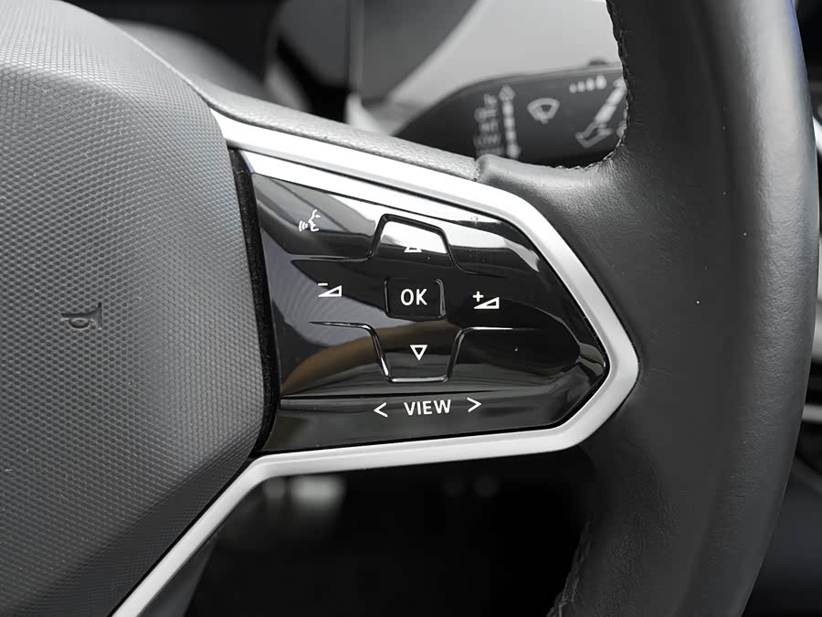 Volkswagen ID.6 Crozz 2023 immagine di auto #31