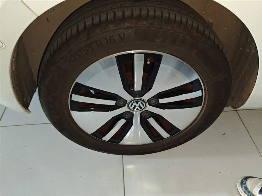 Volkswagen Golf New Energy (Imported) 2019 изображение автомобиля #31