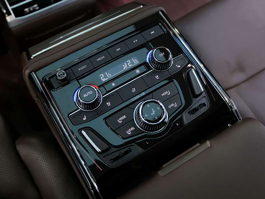 Volkswagen Phideon 2023 immagine di auto #31