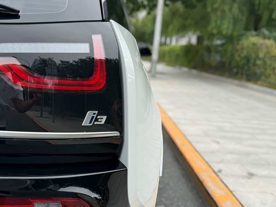 BMW i3 (Imported) 2018 immagine di auto #31