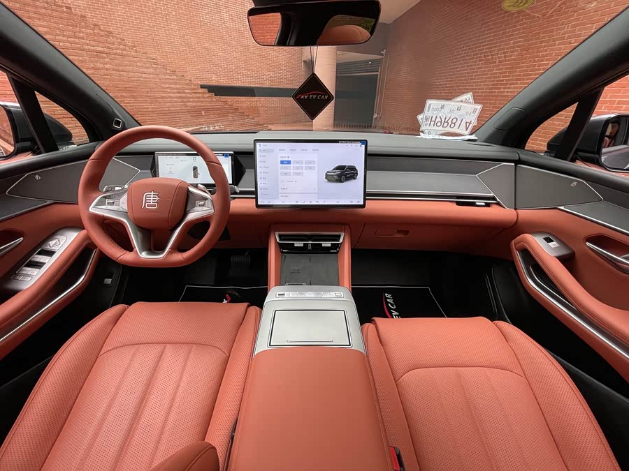 BYD Tang L 2025 immagine di auto #31