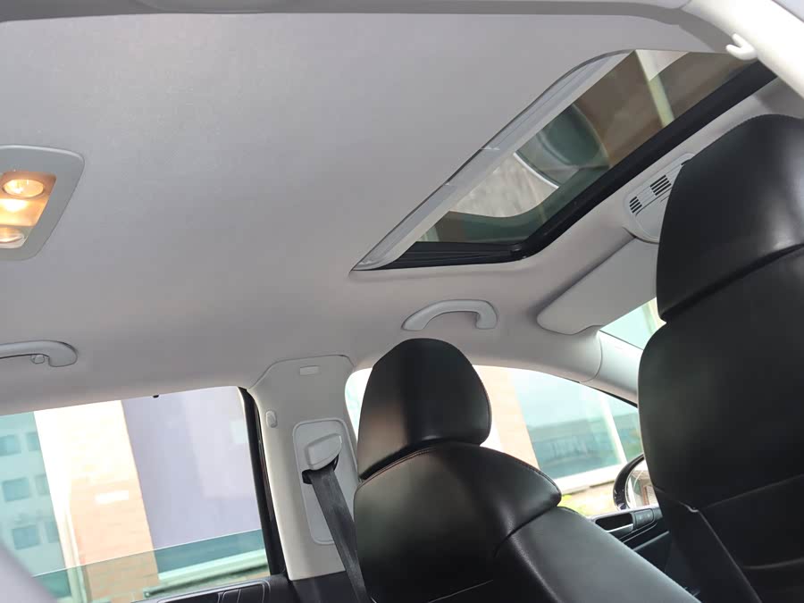 大众 Passat 2011 汽车图片 #31