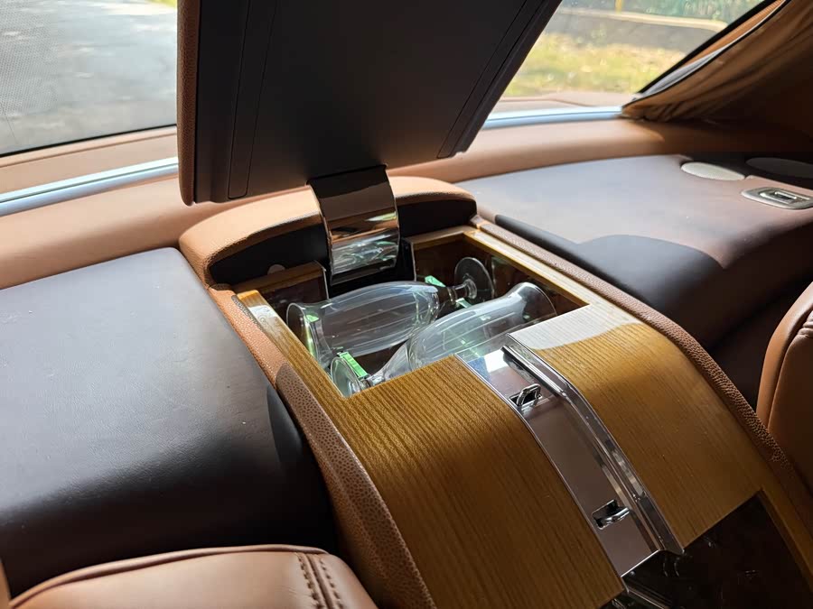 Rolls-Royce Phantom 2008 car image #31