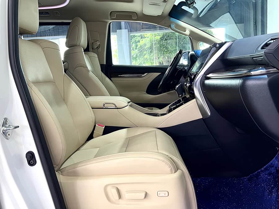 Toyota Alphard 2022 #31 Toyota Alphard 2022 car image #31