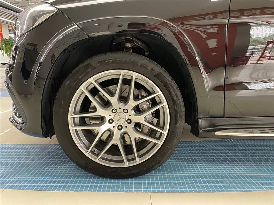 Mercedes-Benz GLS AMG 2019 car image #31