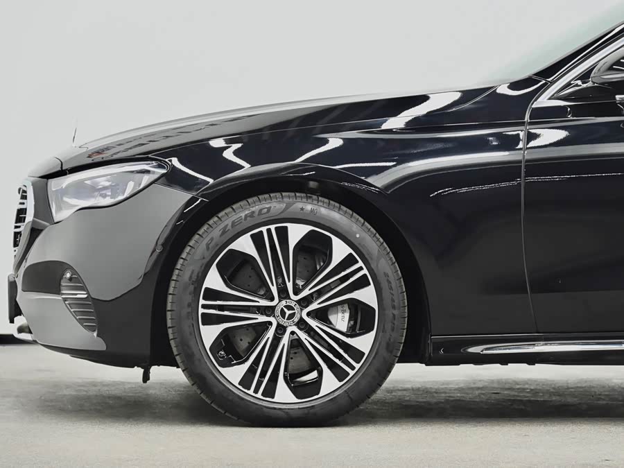 Mercedes-Benz E Class New Energy 2024 immagine di auto #31