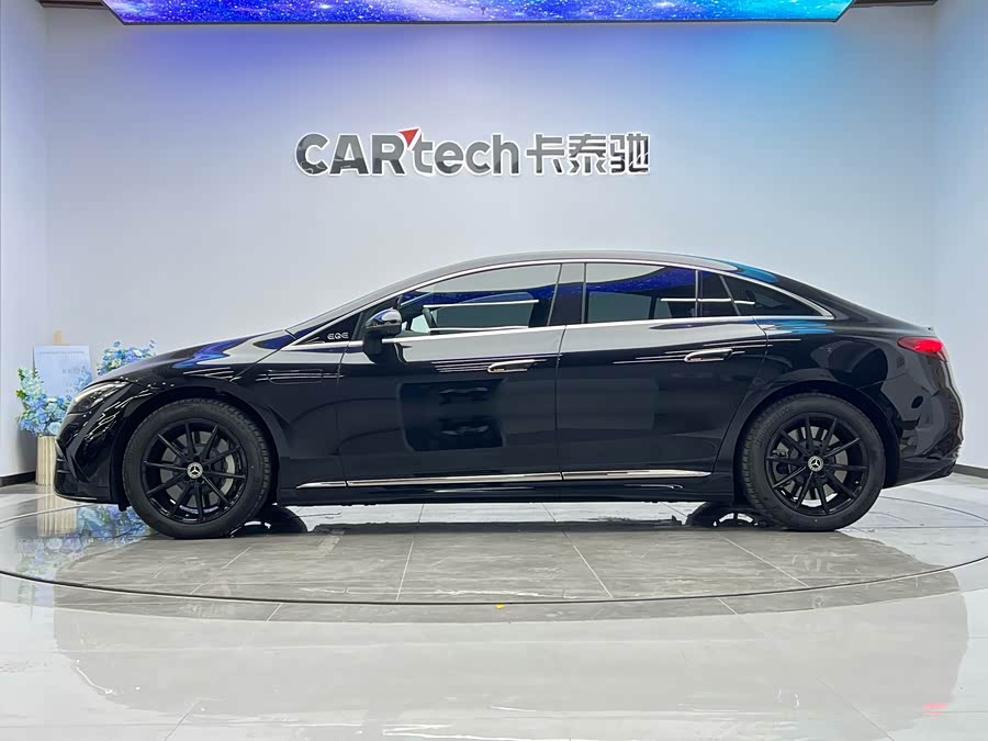 Mercedes-Benz EQE Class 2024 #31 Mercedes-Benz EQE Class 2024 car image #31