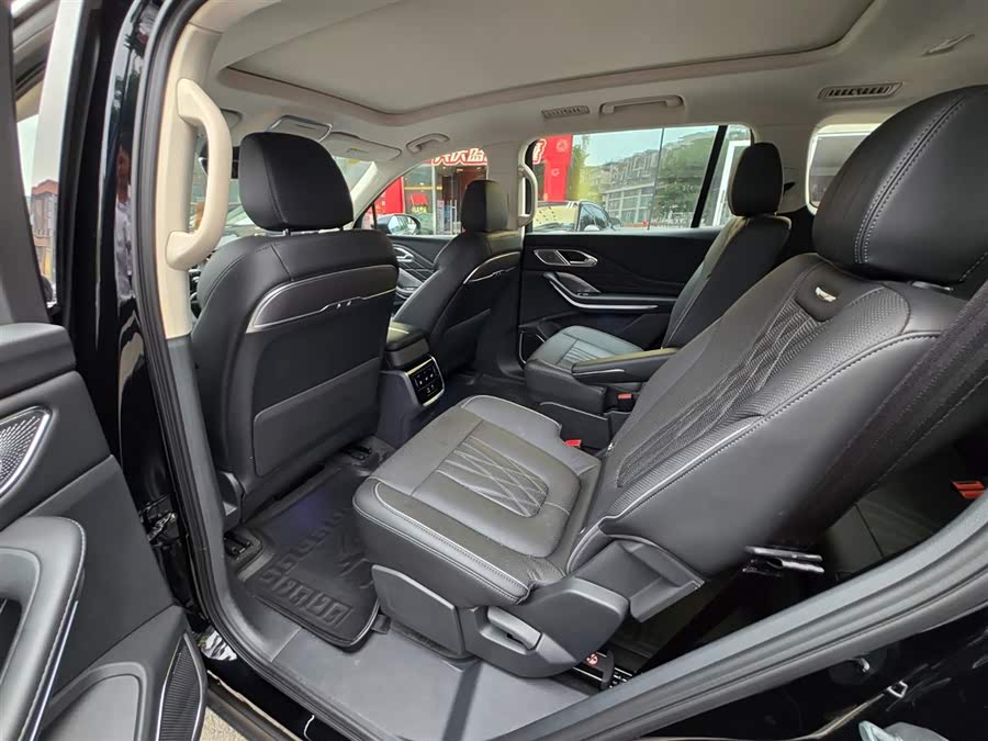 HongQi HS7 PHEV 2024 #31 HongQi HS7 PHEV 2024 car image #31