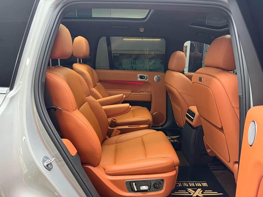 Li L9 2024 صورة سيارة #31