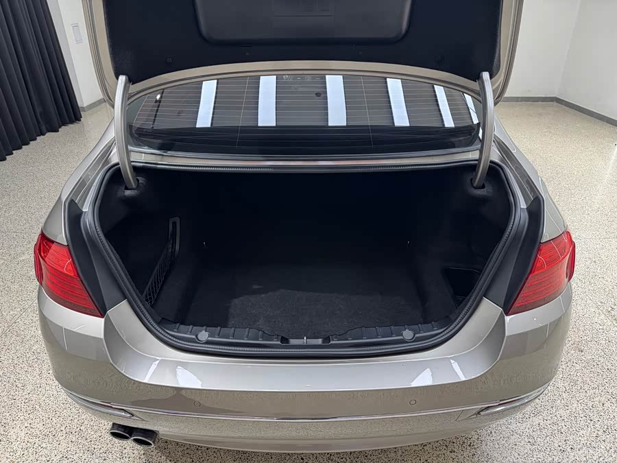 BMW 5 Series 2016 #31 BMW 5 Series 2016 car image #31