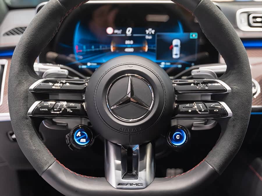 Mercedes-Benz S AMG New Energy 2024 صورة سيارة #31