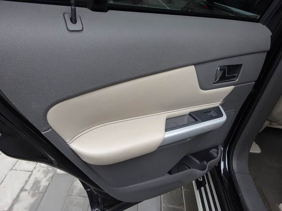 Ford Edge (Imported) 2014 immagine di auto #31