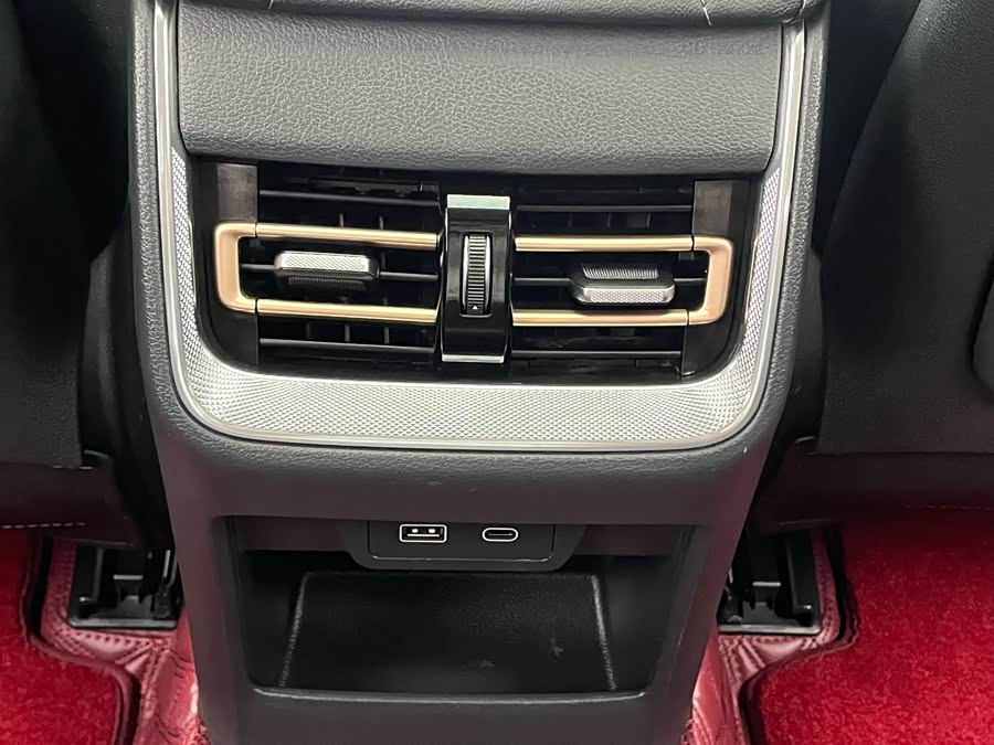 HongQi H6 2024 car image #31