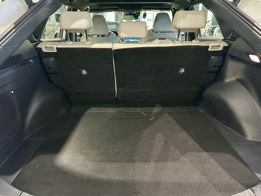 Toyota bZ4X 2022 immagine di auto #31