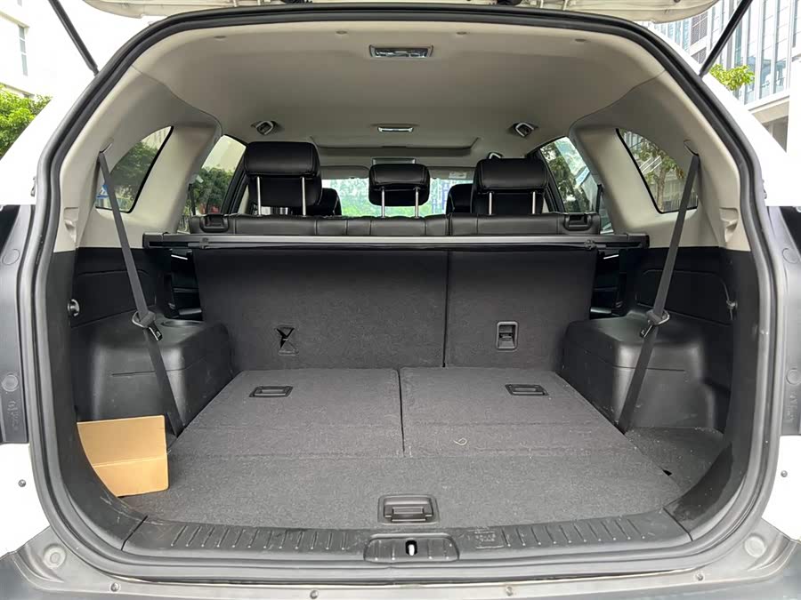 Chevrolet Captiva 2017 car image #31