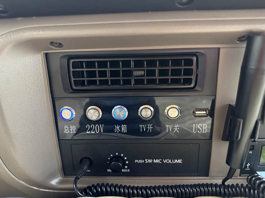 Toyota Coaster 2023 car image #31