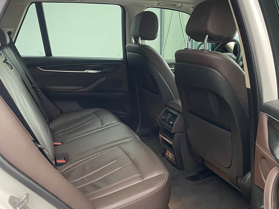 BMW X5 (Imported) 2018 immagine di auto #31