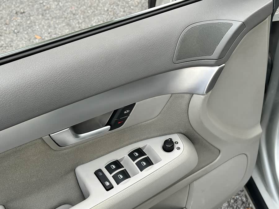 Audi A4 2007 car image #31