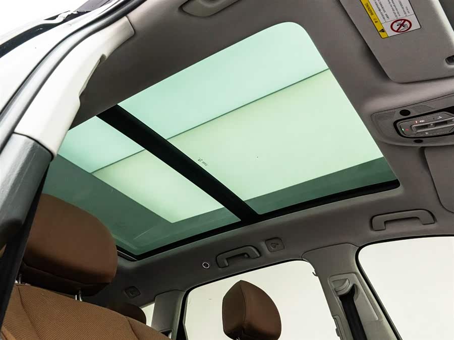 Audi Q7 2023 car image #31