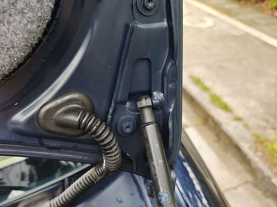 BMW 3 Series (Imported) 2011 car image #31