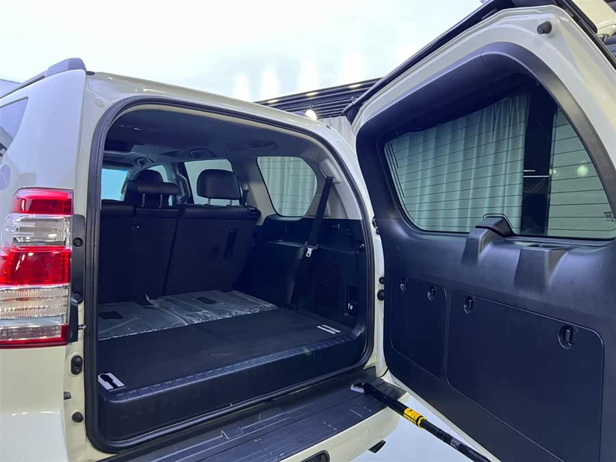 Toyota Land Cruiser Prado 2016 image de voiture #31
