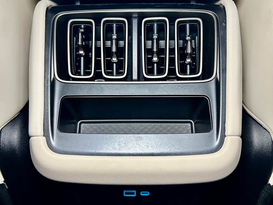 BYD SongL EV 2024 car image #31