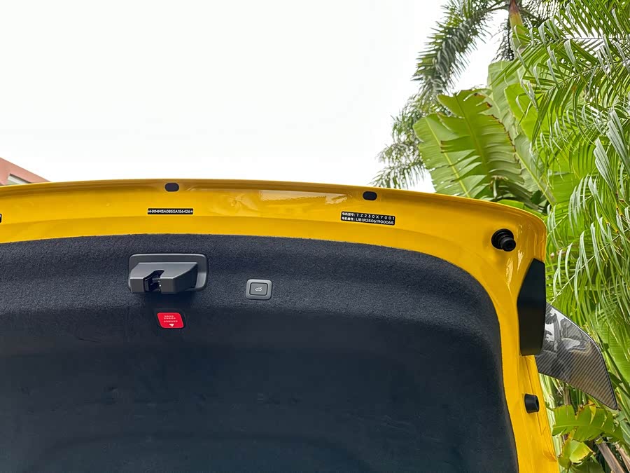 小米汽车 小米SU7 Ultra 2025 汽车图片 #31