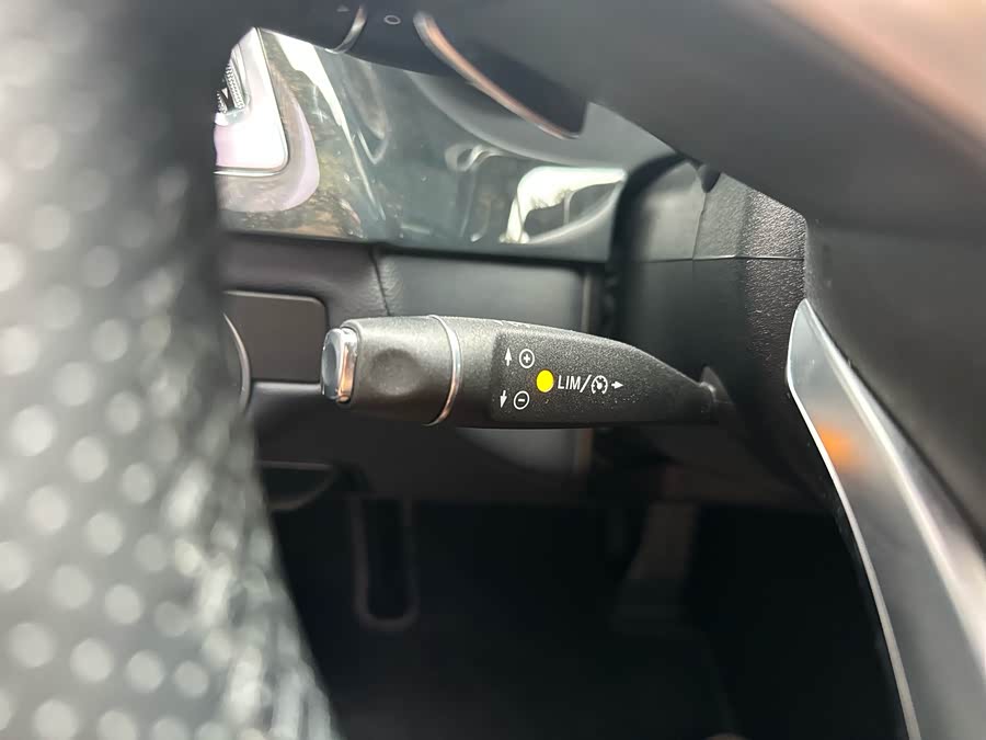 Mercedes-Benz CLS Class 2016 car image #31