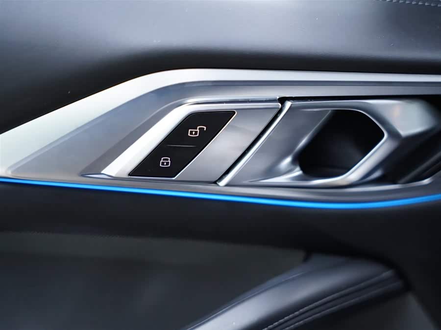 BMW M4 2024 immagine di auto #31