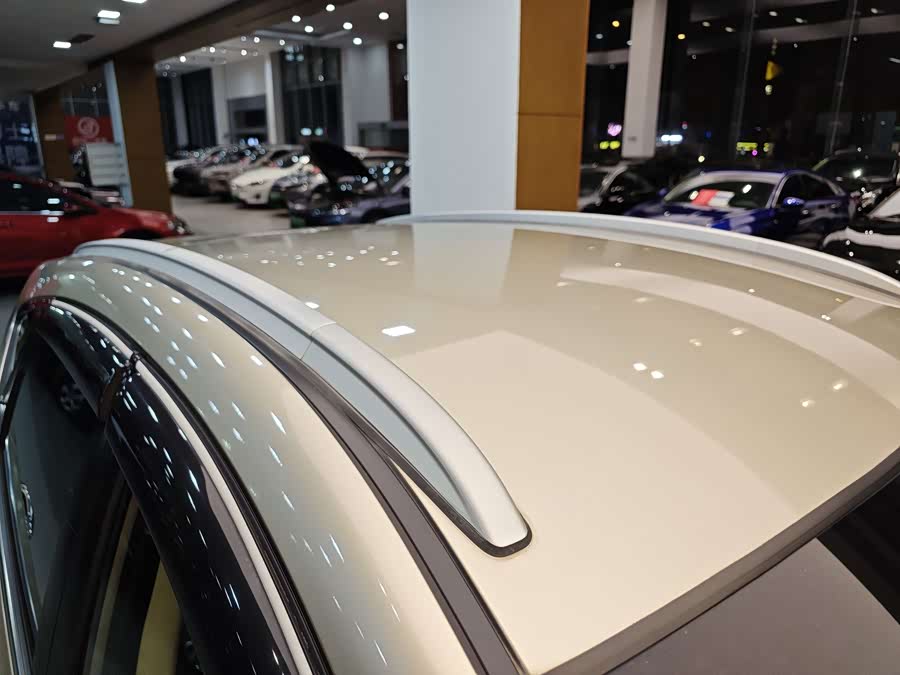 GEELY Emgrand GS 2017 car image #31