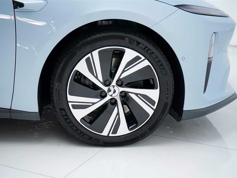NIO ET5 2025 car image #31