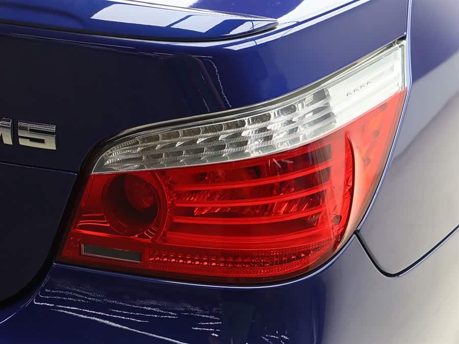 BMW M5 2006 car image #31