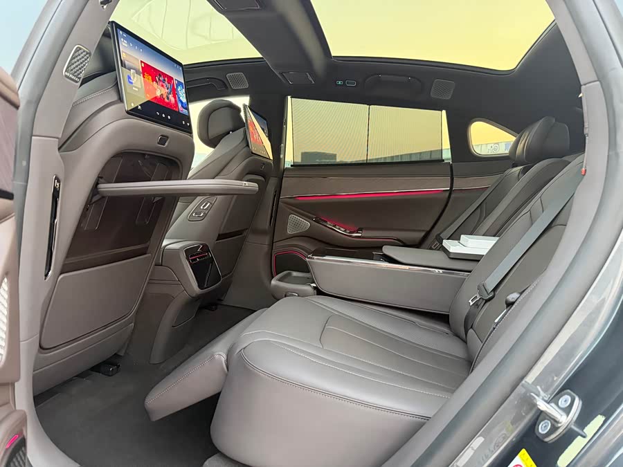 Denza Z9 2024 immagine di auto #31