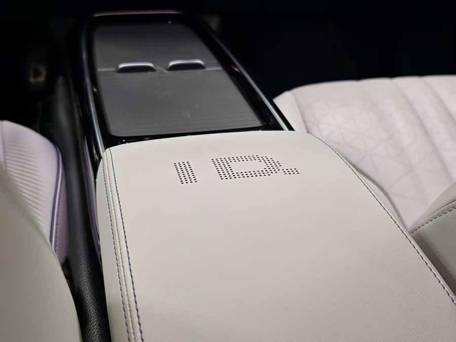 Volkswagen ID.6 X 2022 #31 Volkswagen ID.6 X 2022 car image #31