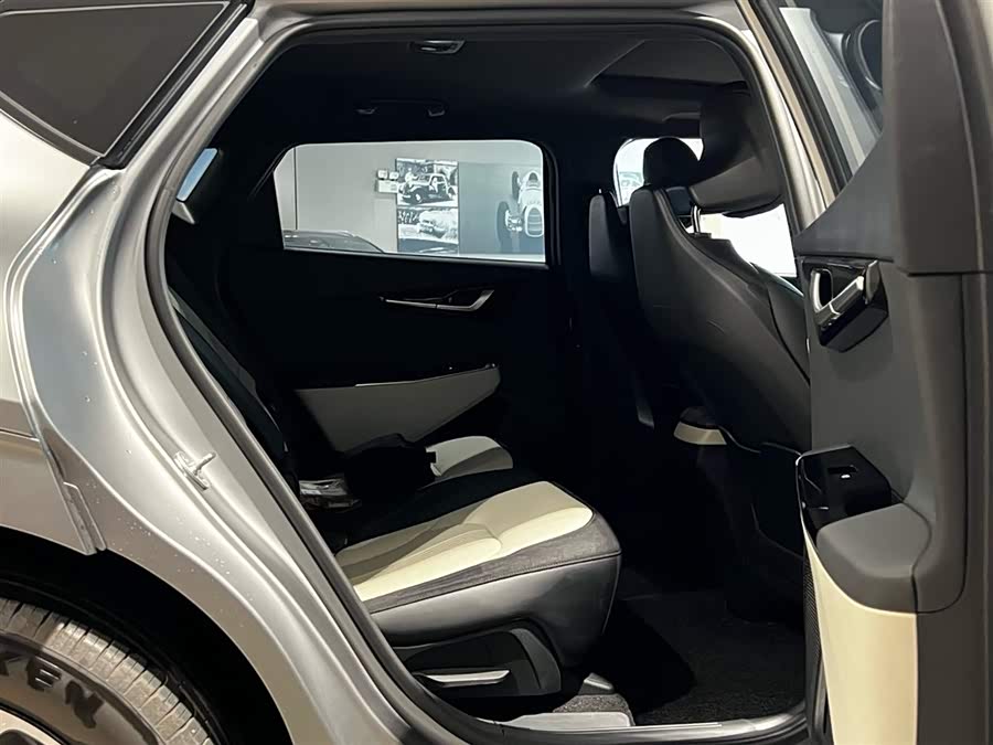 Kia EV6 2023 изображение автомобиля #31