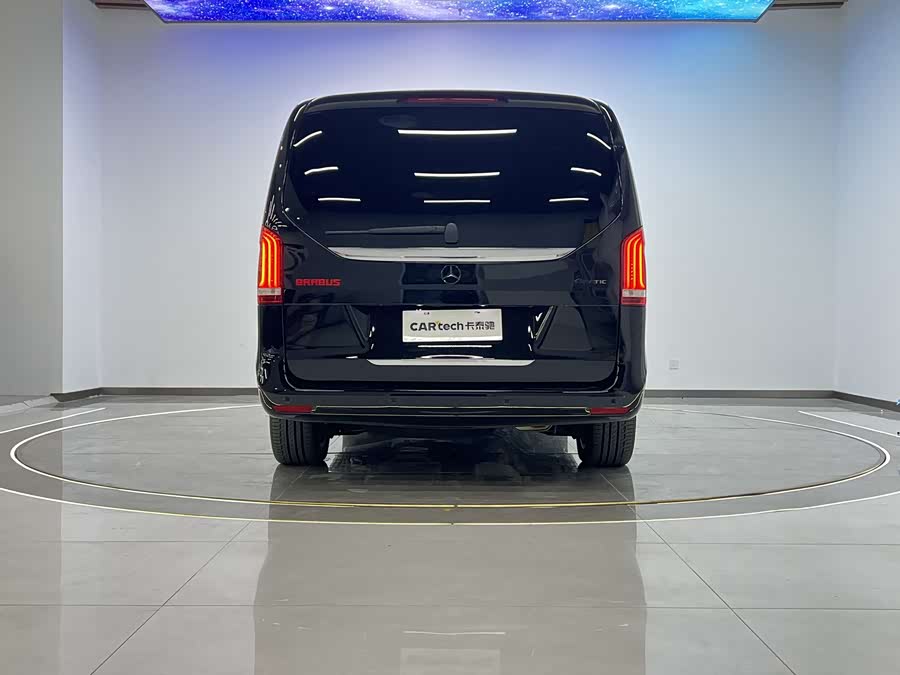 Mercedes-Benz V Class 2022 car image #31