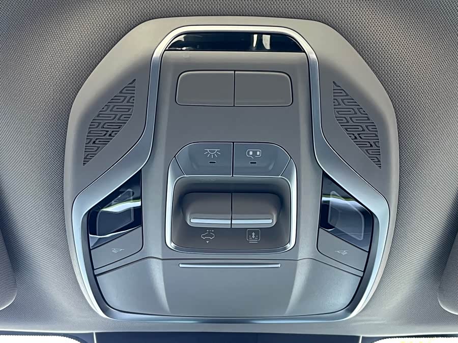 GEELY Coolray 2022 car image #31