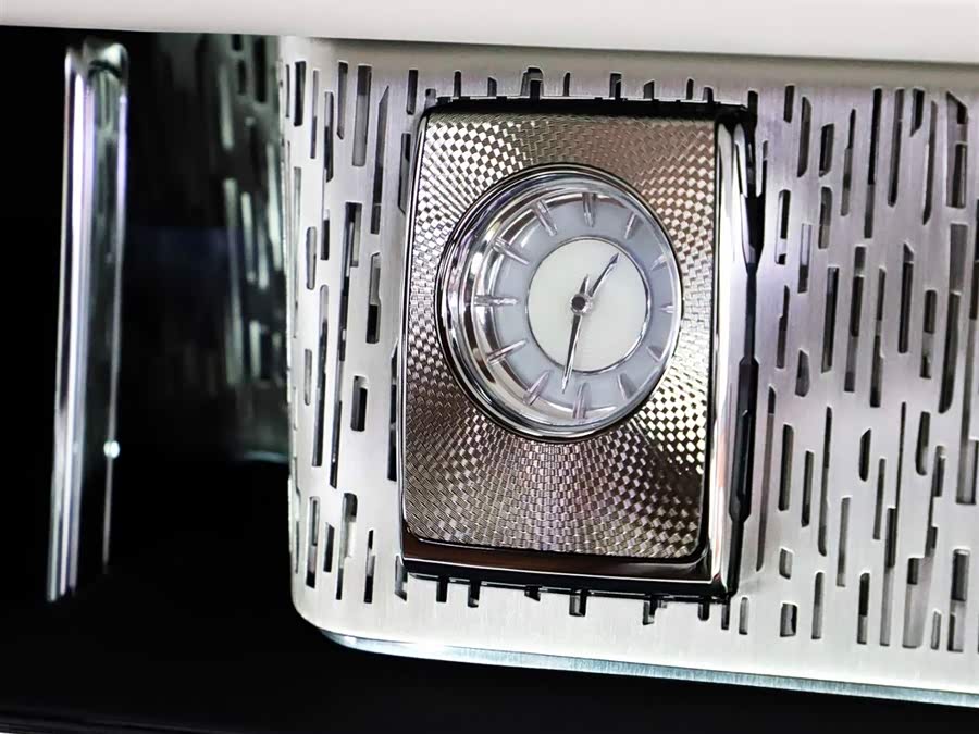 劳斯莱斯 幻影 2018 #31 劳斯莱斯 幻影 2018 汽车图片 #31