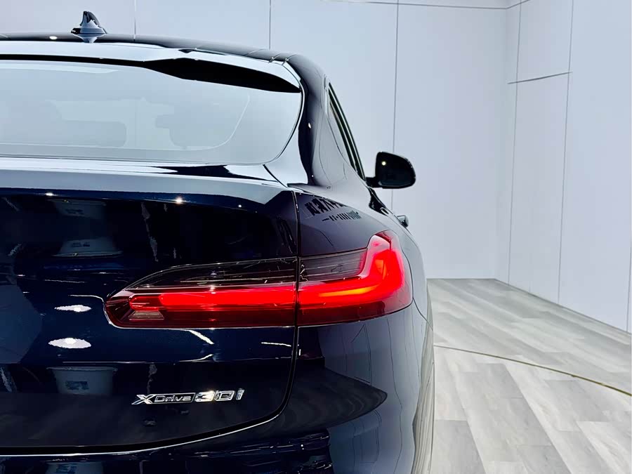 BMW X4 2020 صورة سيارة #31