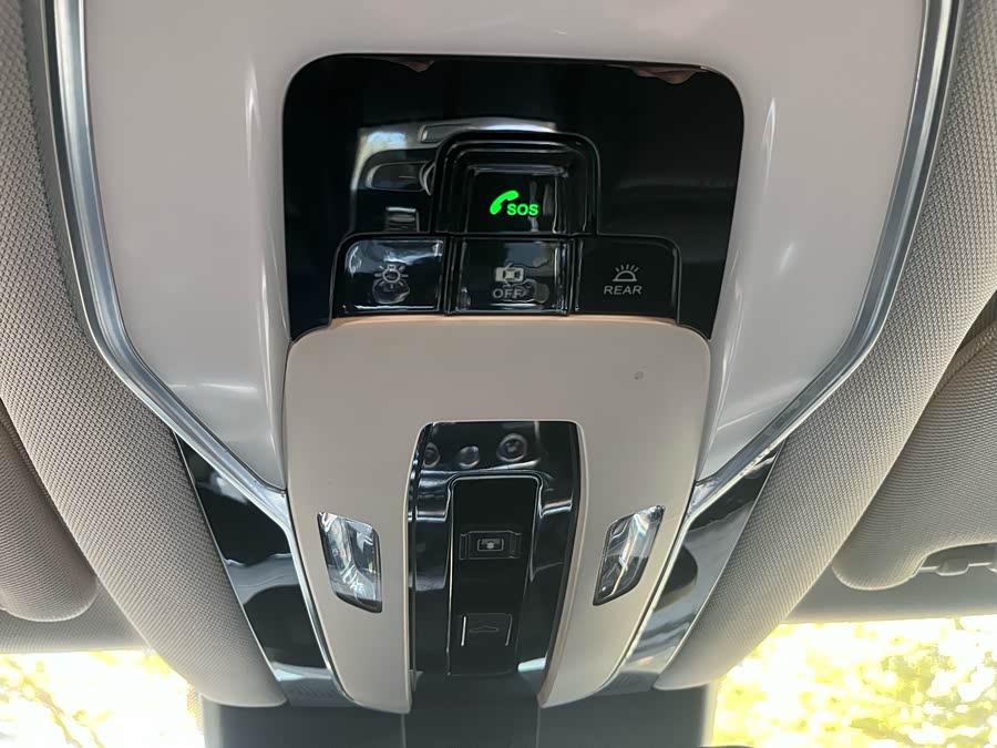 HongQi H9 2020 car image #31