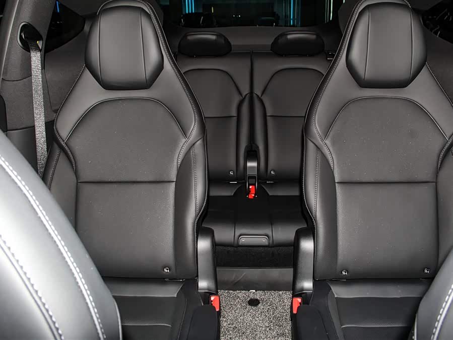 特斯拉 Model Y L 2025 汽车图片 #31